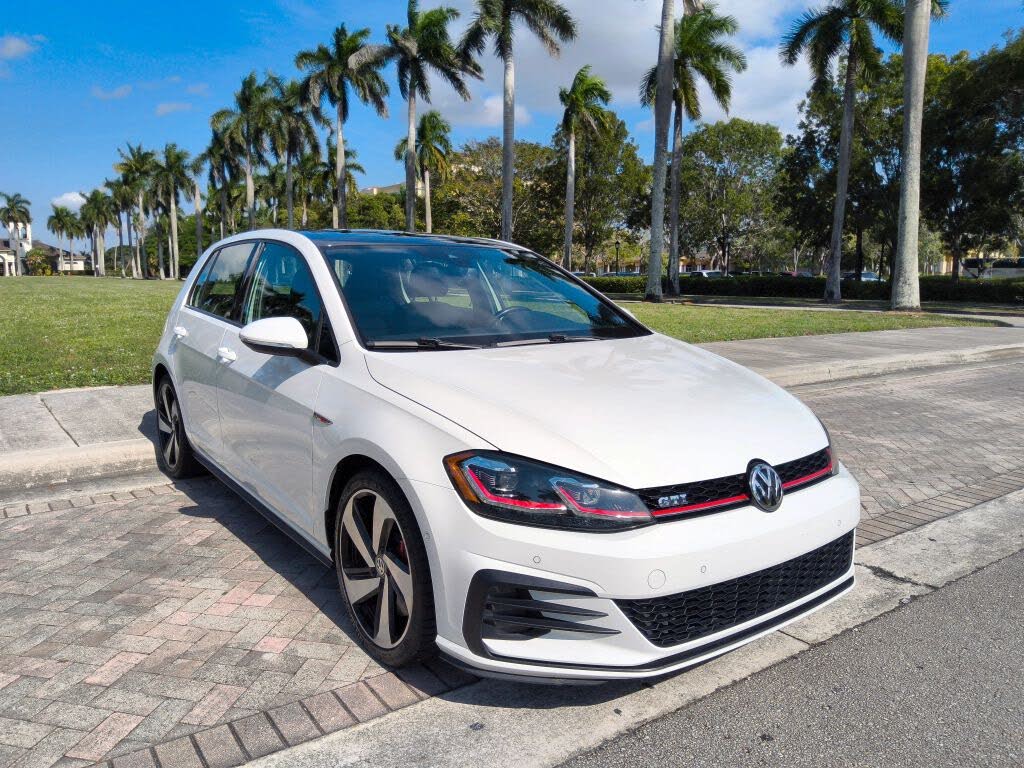 2018 Volkswagen Golf GTI 2.0T S 4-Door FWD