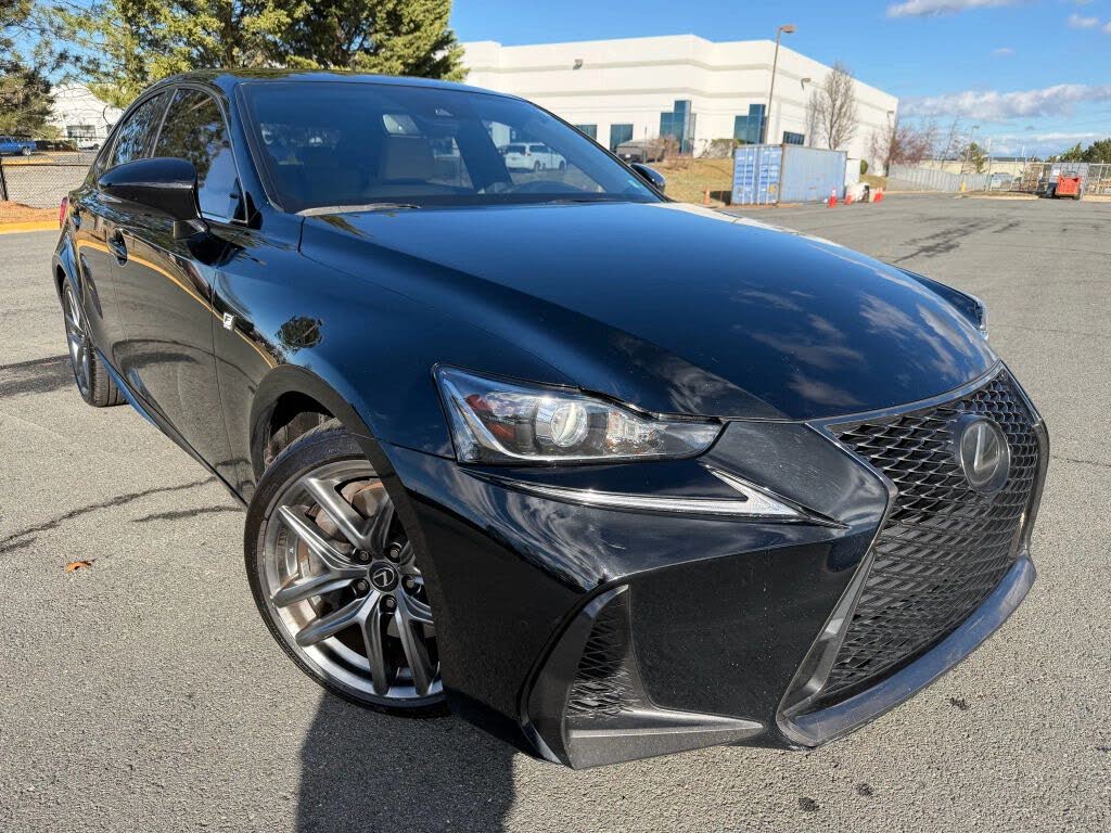 2019 Lexus IS 300 RWD