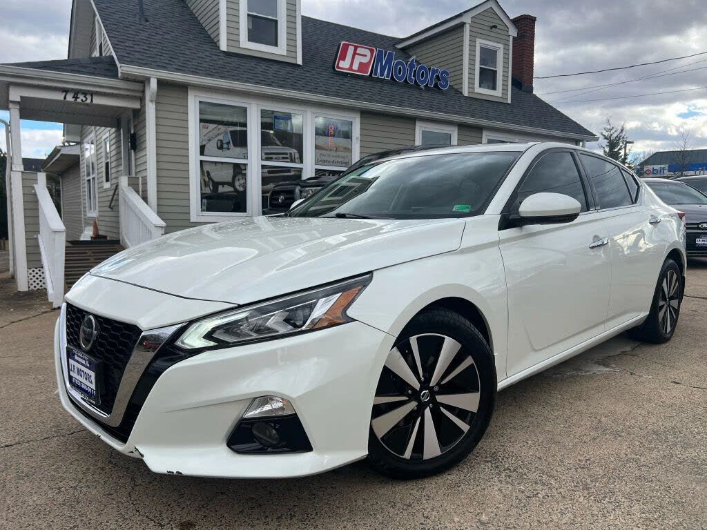 2019 Nissan Altima 2.5 SV FWD