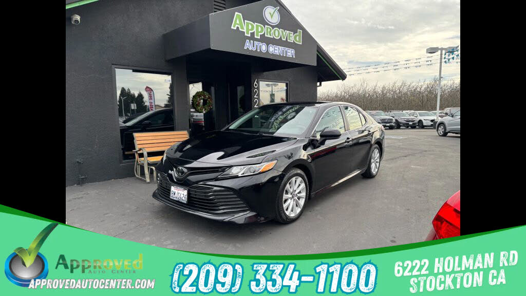 2019 Toyota Camry LE FWD