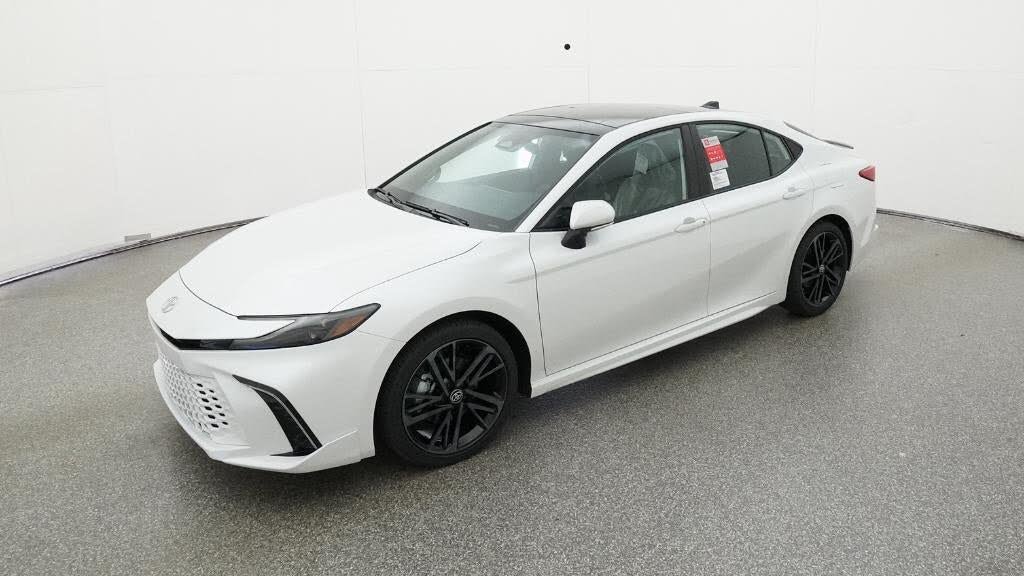 2026 Toyota Camry XSE FWD