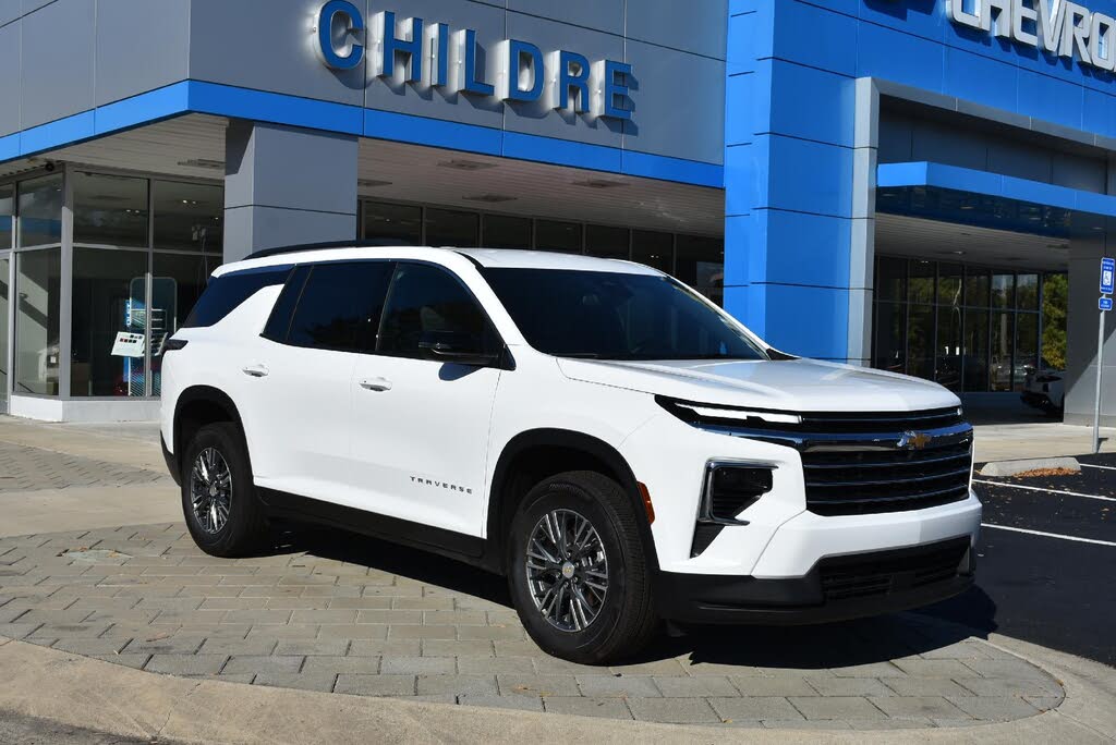2025 Chevrolet Traverse LT FWD