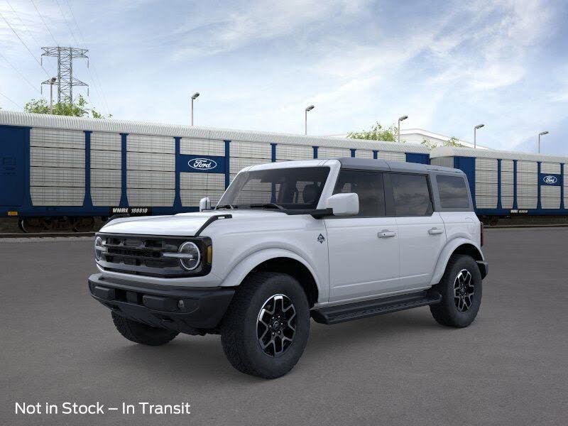 2025 Ford Bronco Outer Banks 4-Door 4WD