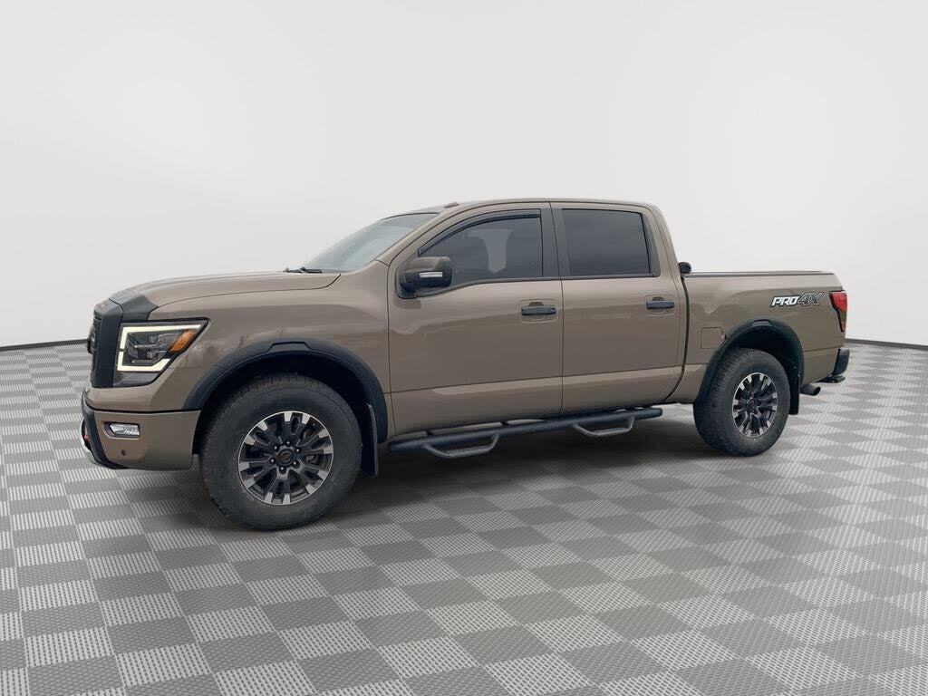 2021 Nissan Titan PRO-4X Crew Cab 4WD