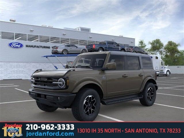 2025 Ford Bronco Outer Banks 4-Door 4WD