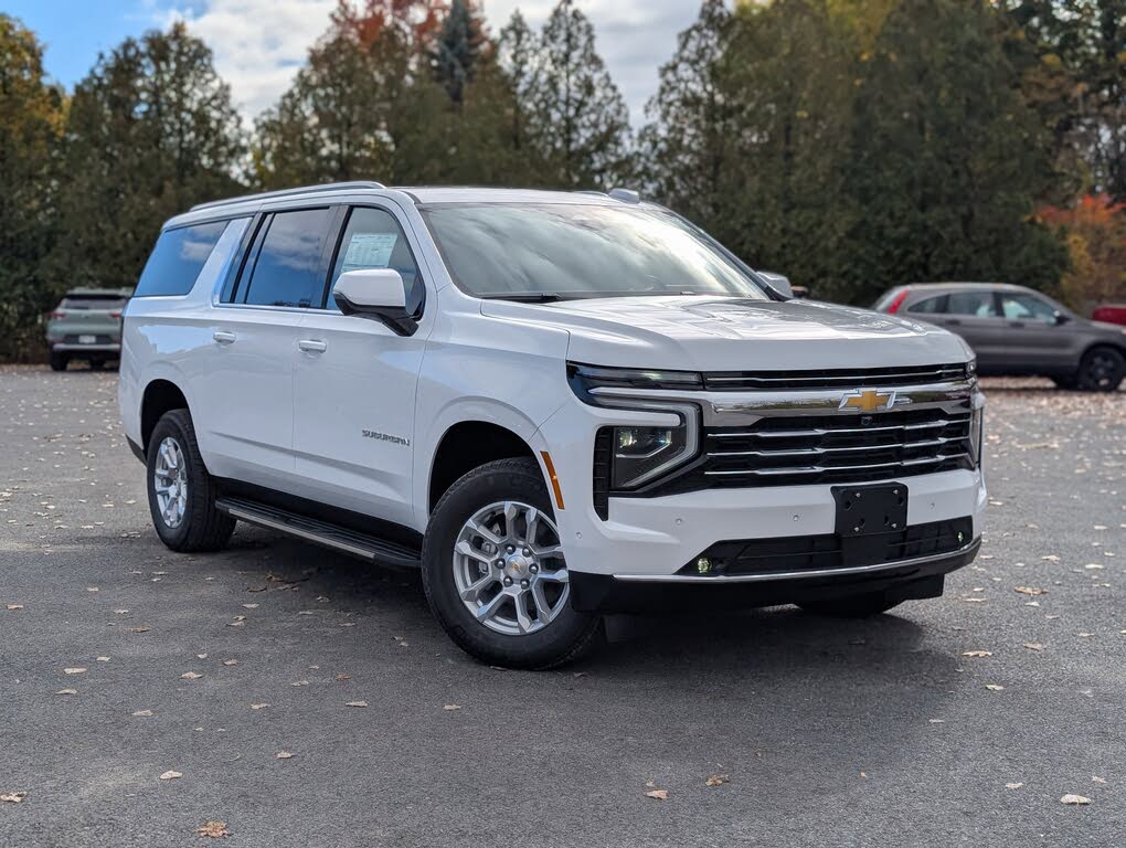 2026 Chevrolet Suburban LT 4WD