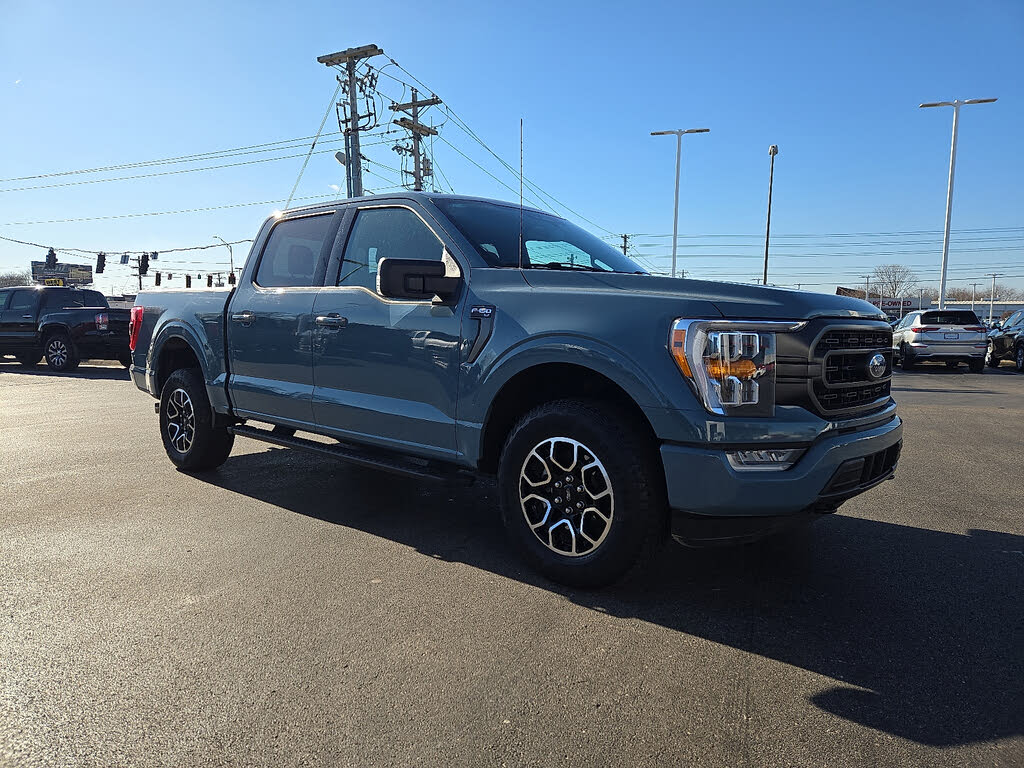2023 Ford F-150 XLT SuperCrew 4WD