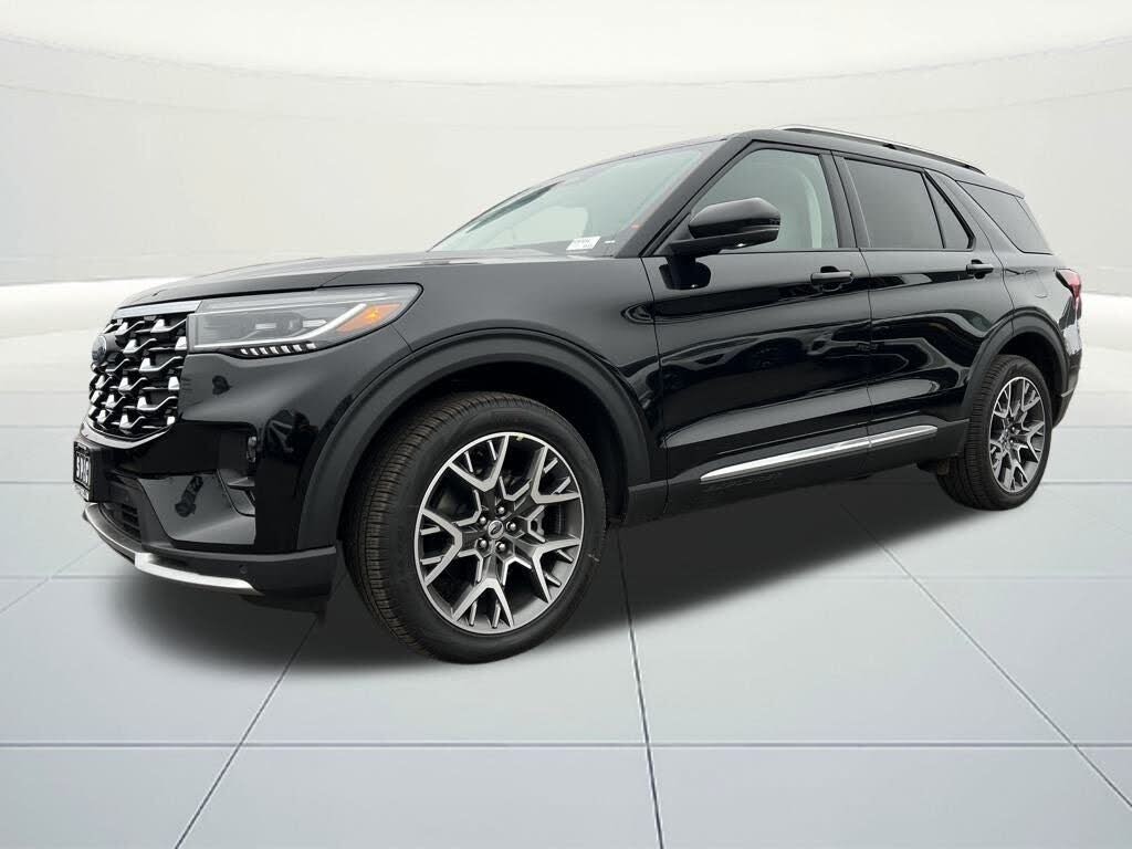 2025 Ford Explorer Platinum AWD