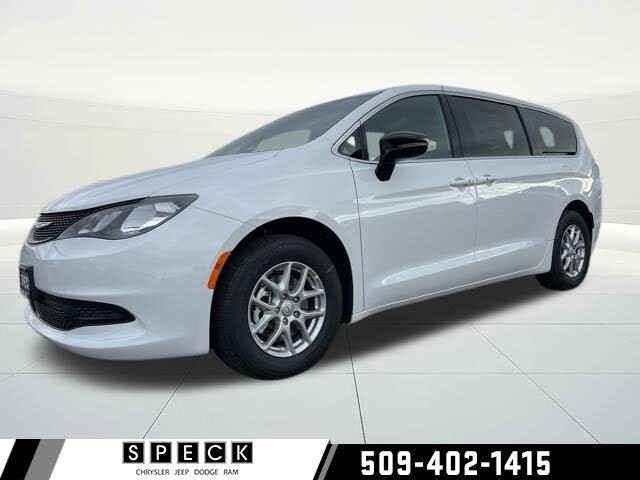 2026 Chrysler Voyager LX FWD