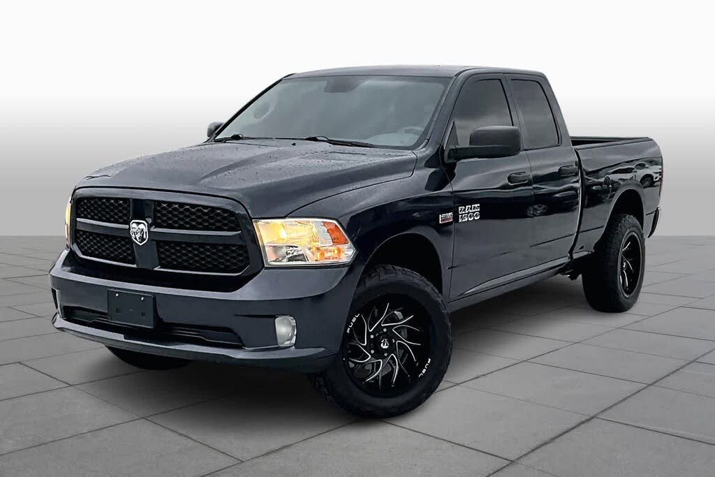 2015 RAM 1500 Express Quad Cab 4WD