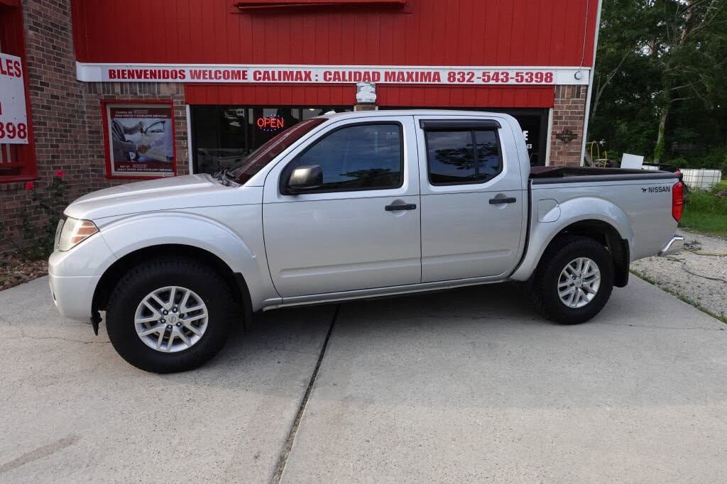 2016 Nissan Frontier SV Crew Cab 4WD