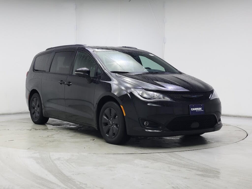 2020 Chrysler Pacifica Hybrid Limited FWD