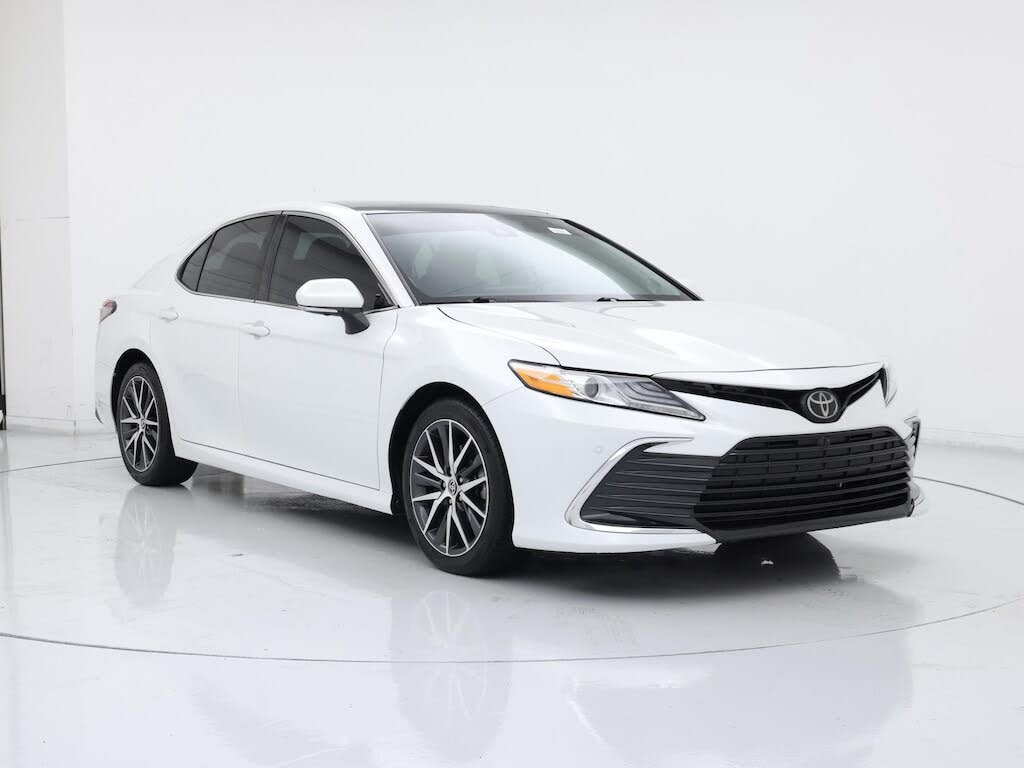 2022 Toyota Camry XLE FWD