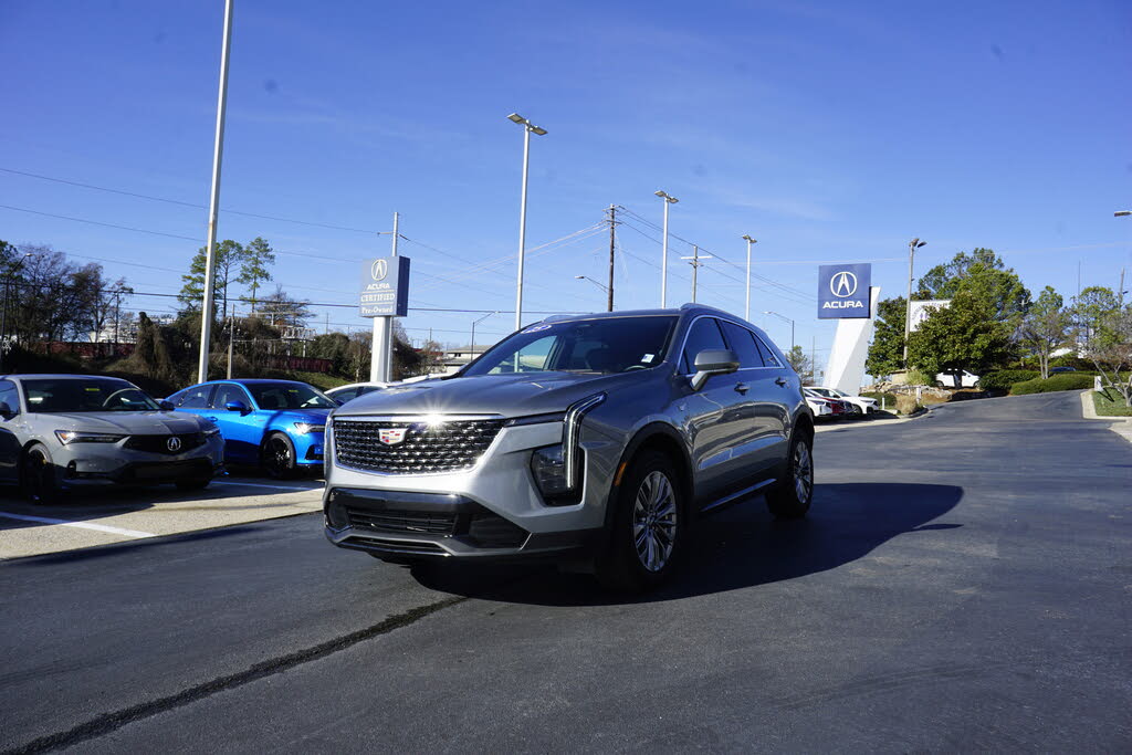 2025 Cadillac XT4 Premium Luxury FWD
