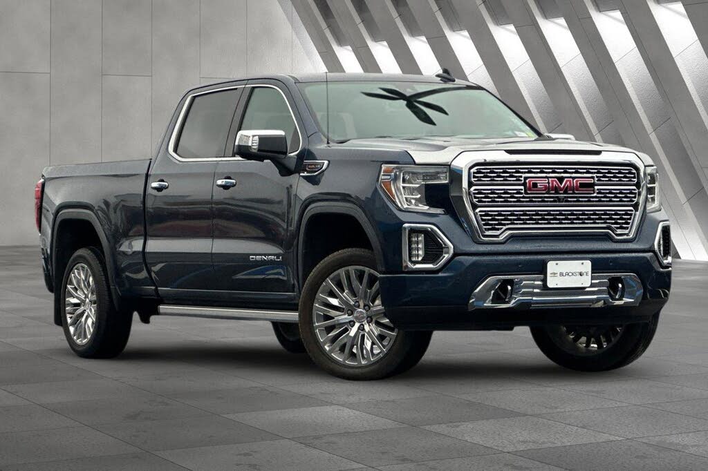 2020 GMC Sierra 1500 Denali Crew Cab 4WD