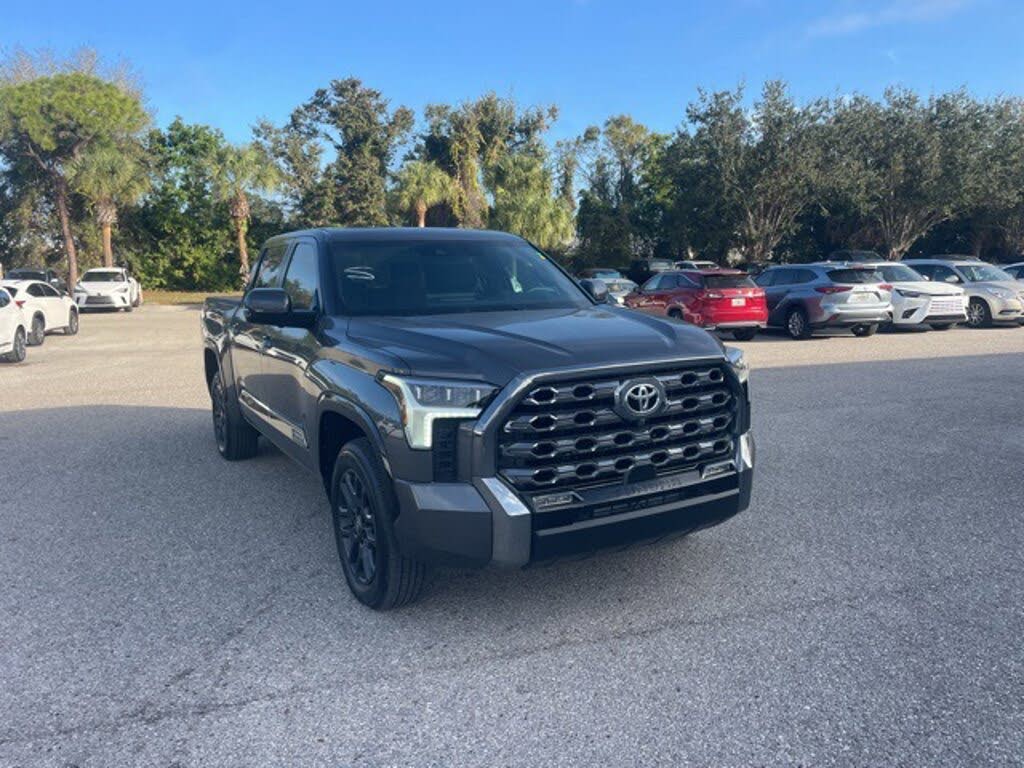 2025 Toyota Tundra Platinum CrewMax Cab 4WD