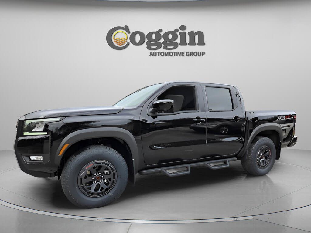 2026 Nissan Frontier PRO-4X Crew Cab 4WD