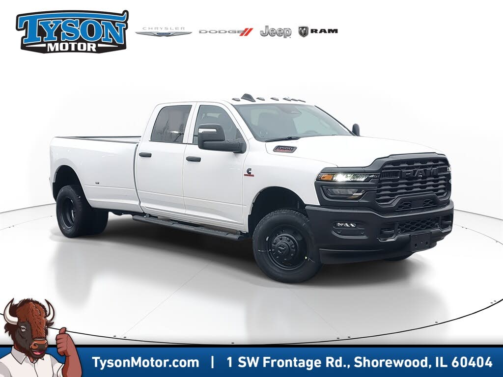 2026 RAM 3500 Tradesman Crew Cab LB DRW 4WD