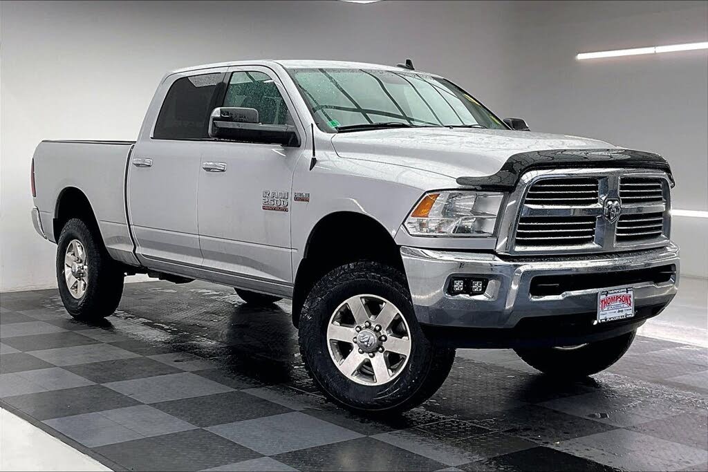 2015 RAM 2500 Lone Star Crew Cab 4WD