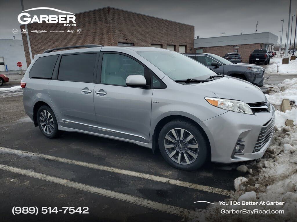 2018 Toyota Sienna XLE Premium 7-Passenger AWD