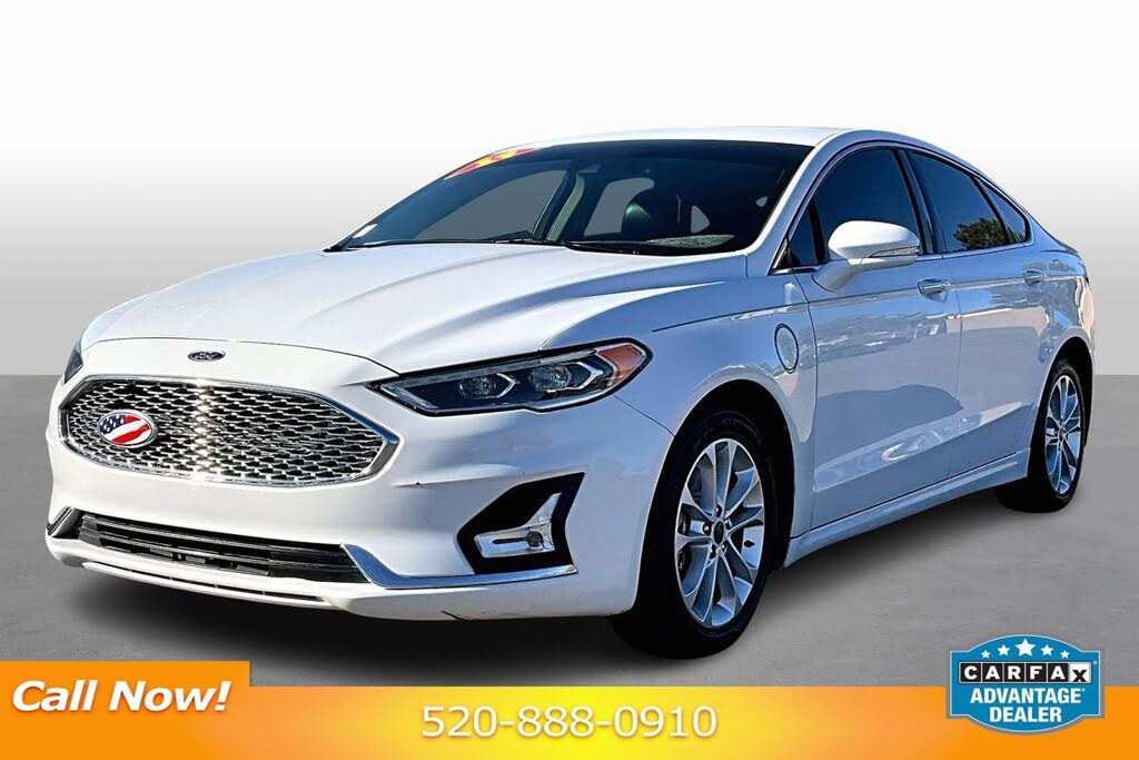 2019 Ford Fusion Energi Titanium FWD