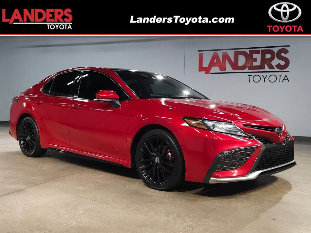 2021 Toyota Camry XSE FWD