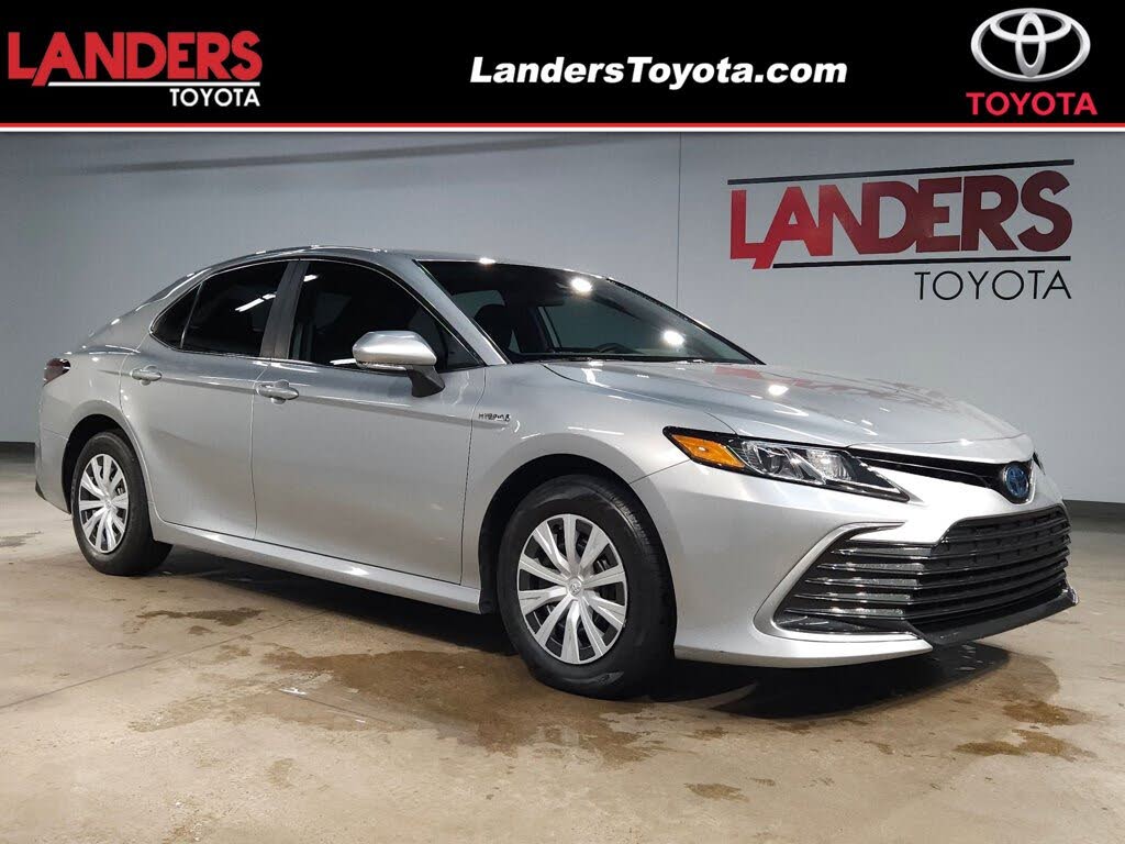 2021 Toyota Camry Hybrid LE FWD