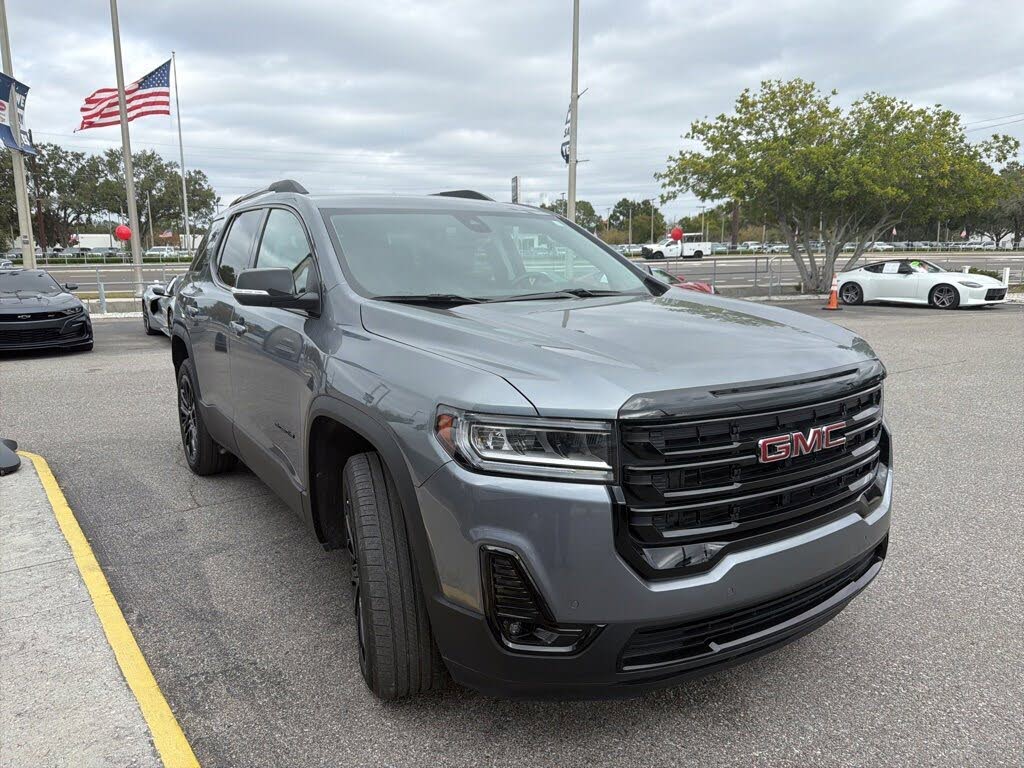 2022 GMC Acadia SLT FWD