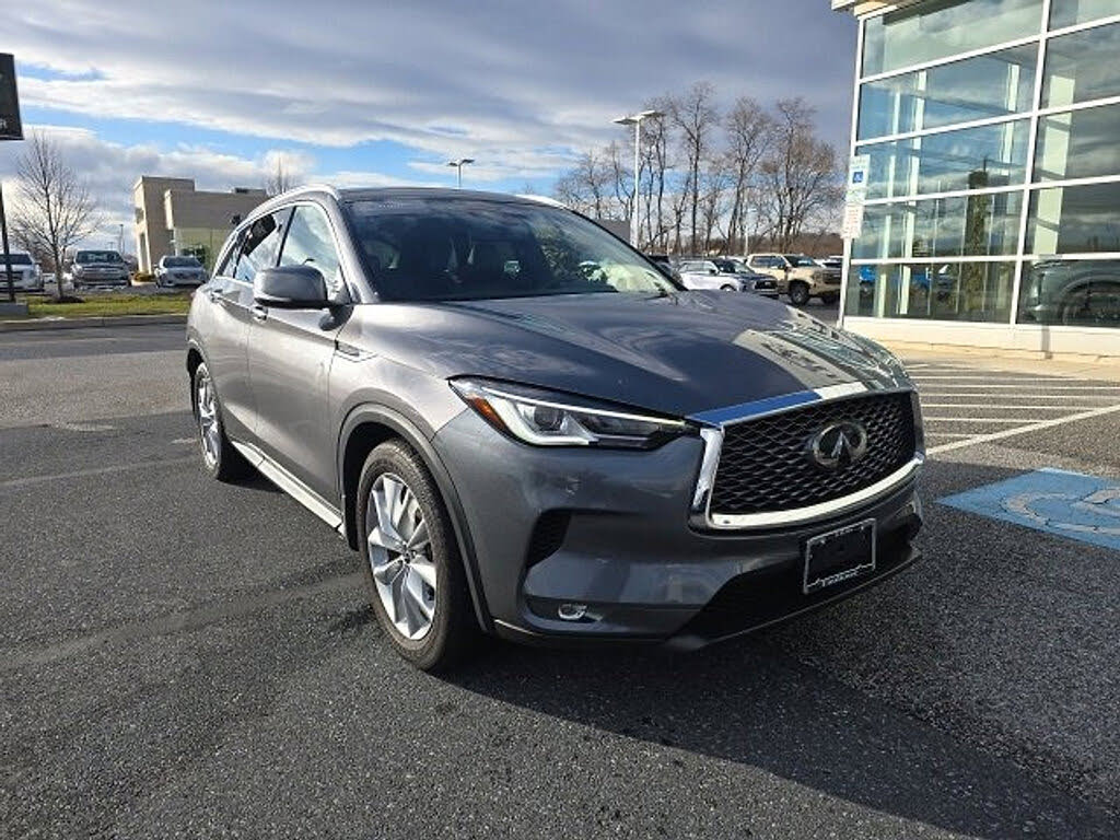 2022 INFINITI QX50 Luxe AWD