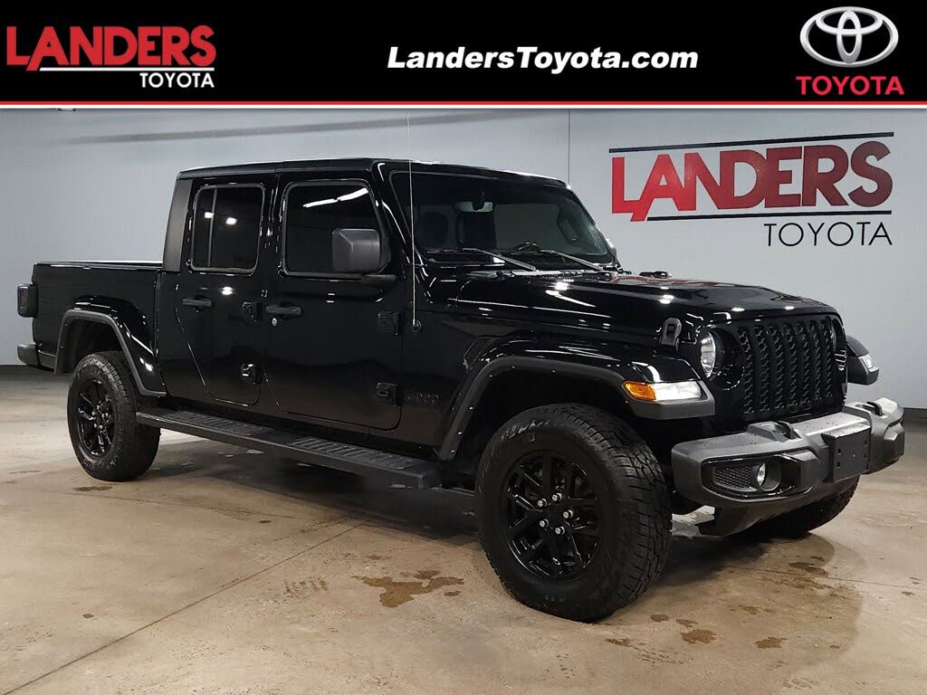 2022 Jeep Gladiator Altitude Crew Cab 4WD