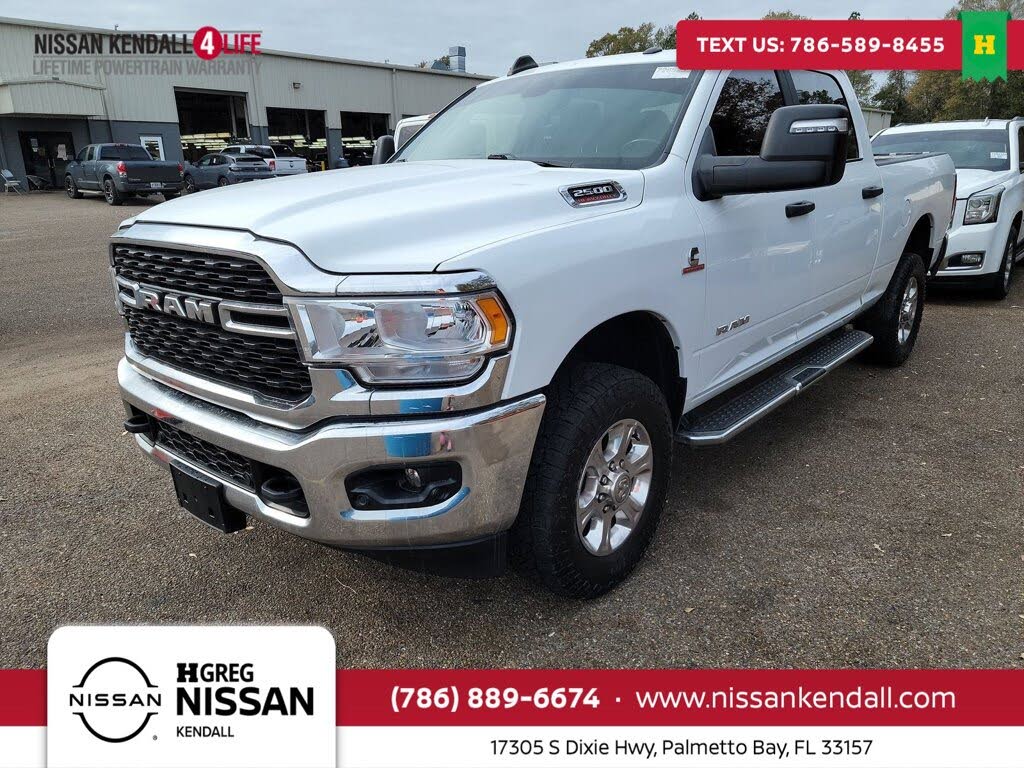 2024 RAM 2500 Big Horn Crew Cab 4WD