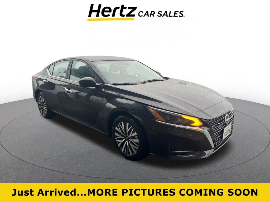 2025 Nissan Altima 2.5 SV FWD