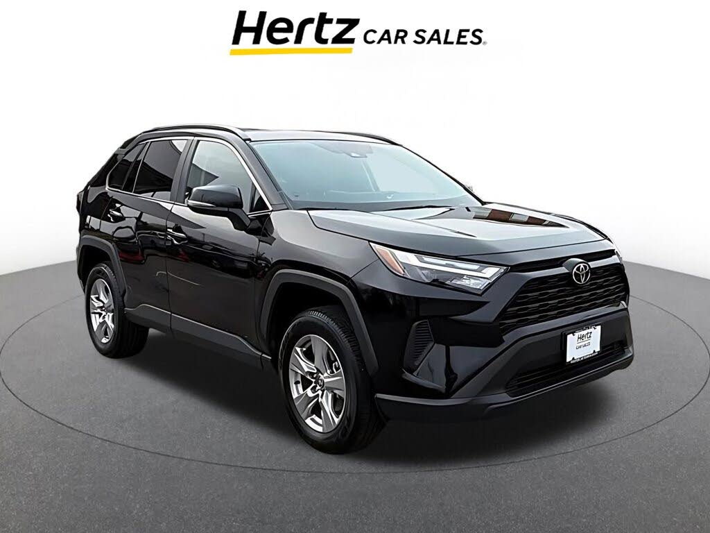 2025 Toyota RAV4 XLE AWD