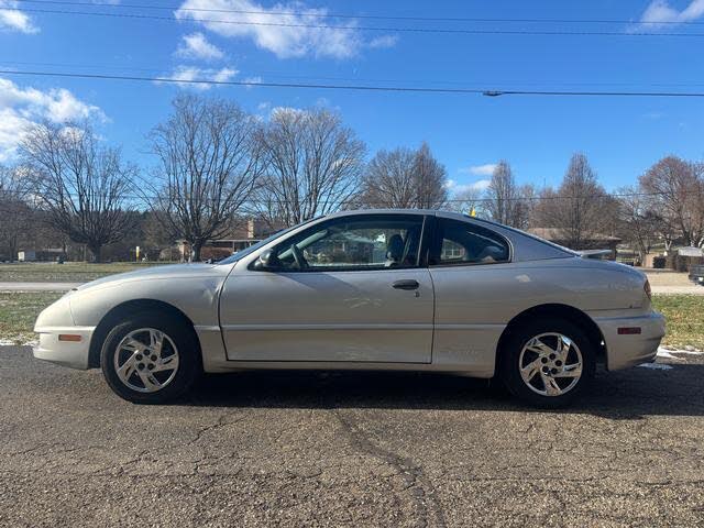 2005 Pontiac Sunfire Base