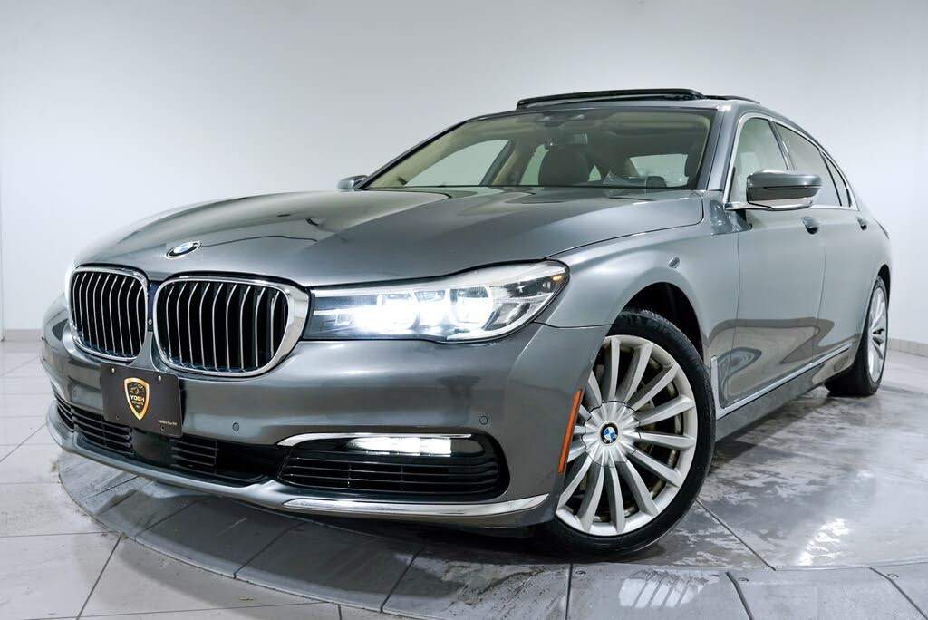2017 BMW 7 Series 740i xDrive AWD
