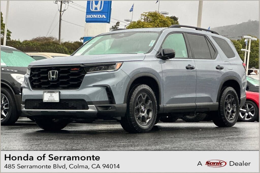 2023 Honda Pilot TrailSport AWD