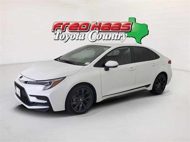 2023 Toyota Corolla SE FWD
