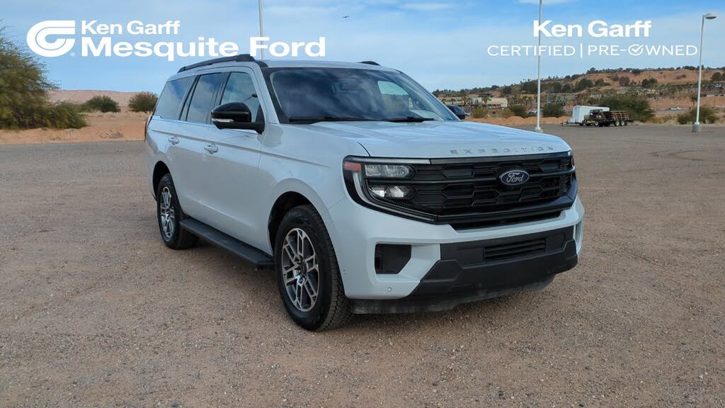 2025 Ford Expedition Active 4WD