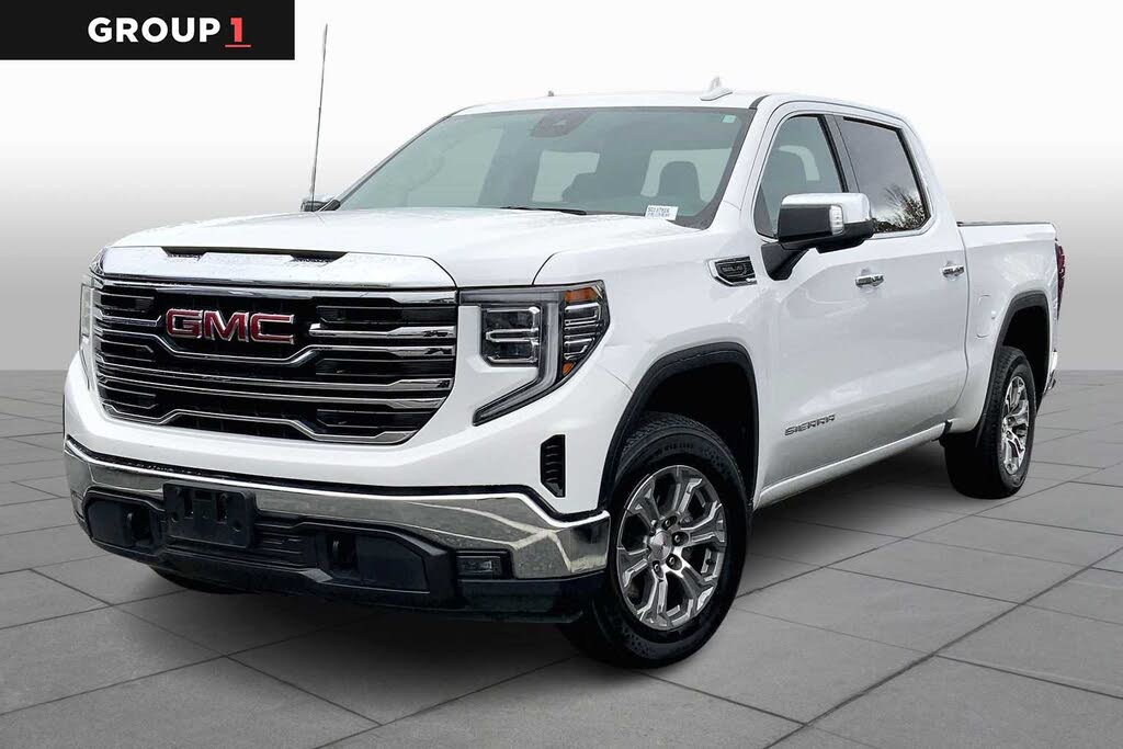 2025 GMC Sierra 1500 SLT Crew Cab RWD