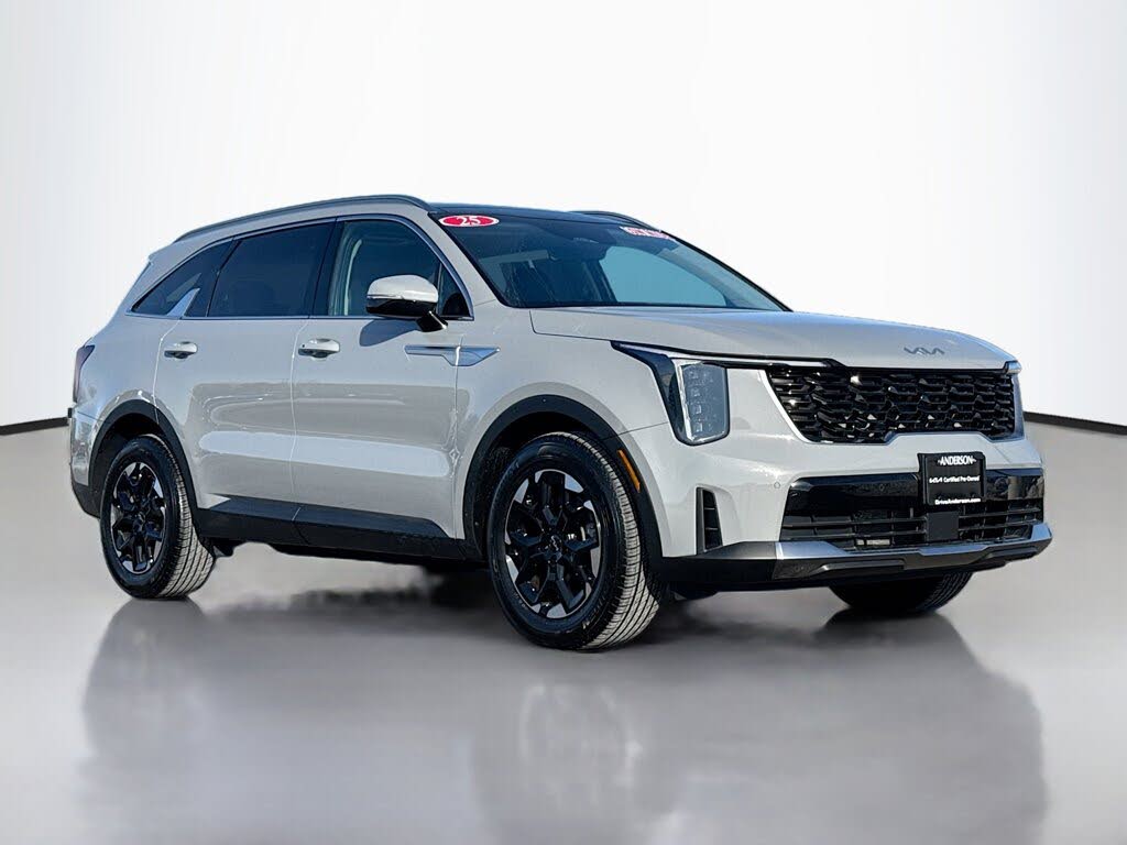 2025 Kia Sorento S FWD