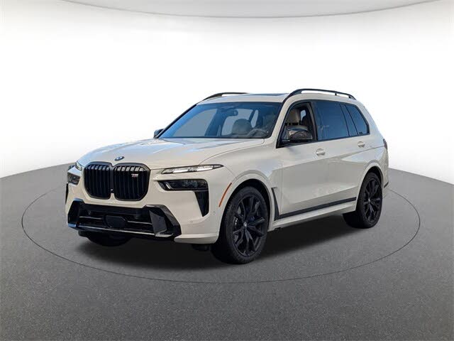 2026 BMW X7 M60i AWD