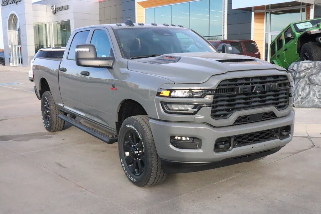2026 RAM 2500 Tradesman Crew Cab 4WD