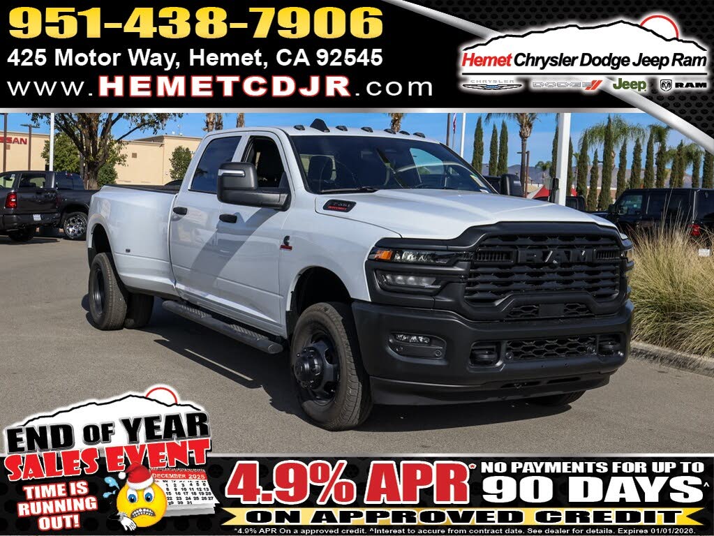 2026 RAM 3500 Tradesman Crew Cab LB DRW 4WD