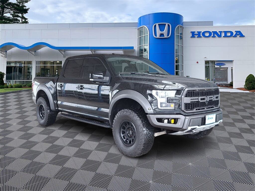 2018 Ford F-150 Raptor SuperCrew 4WD