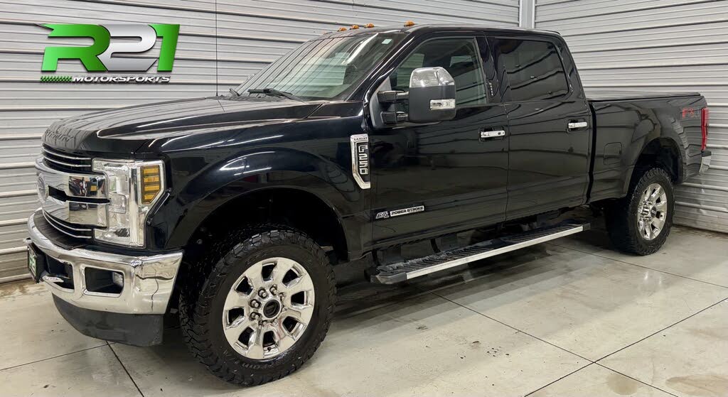 2018 Ford F-250 Super Duty Lariat Crew Cab 4WD