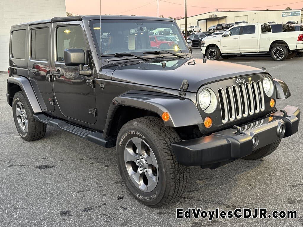 2018 Jeep Wrangler JK Unlimited Sahara 4WD