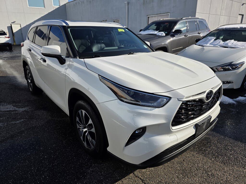 2021 Toyota Highlander XLE AWD