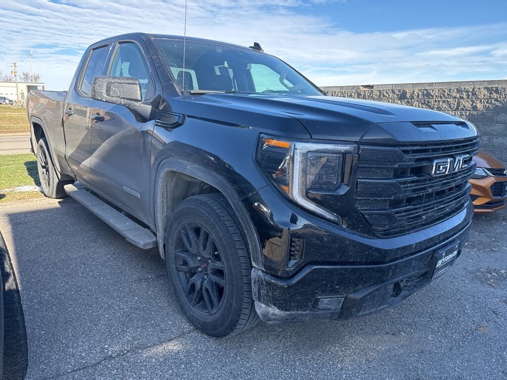 2022 GMC Sierra 1500 Elevation Double Cab 4WD