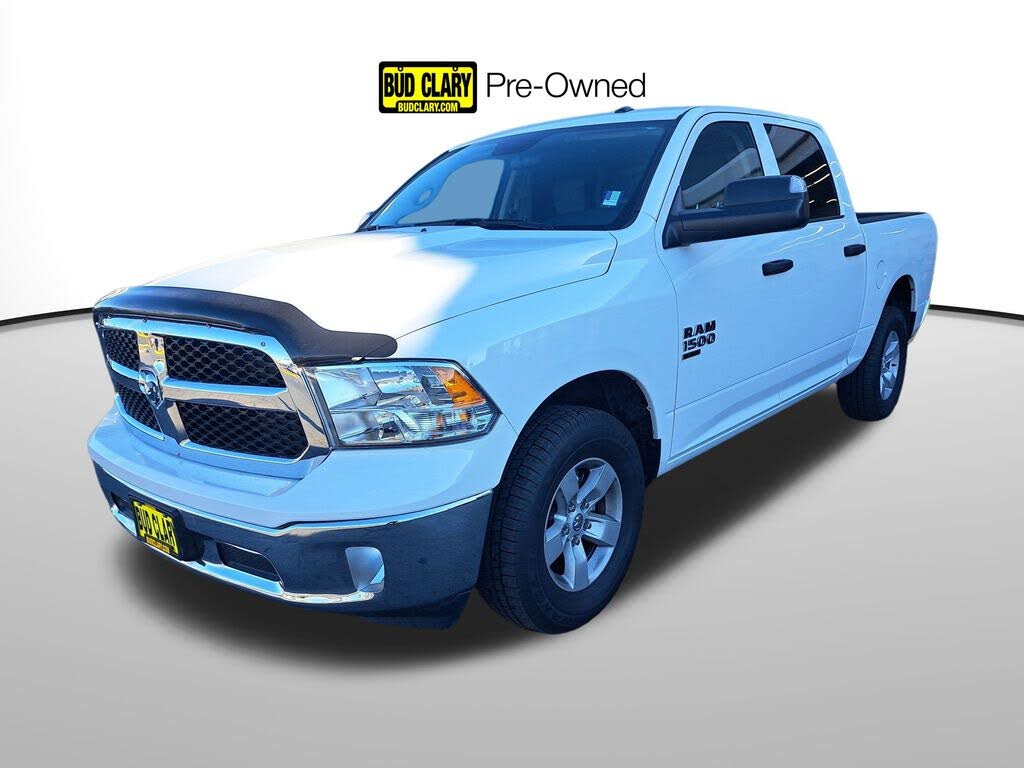 2023 RAM 1500 Classic Tradesman Crew Cab 4WD