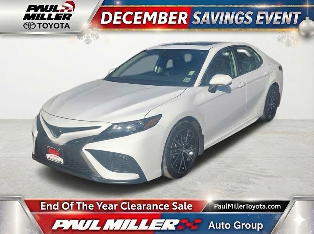 2023 Toyota Camry SE AWD